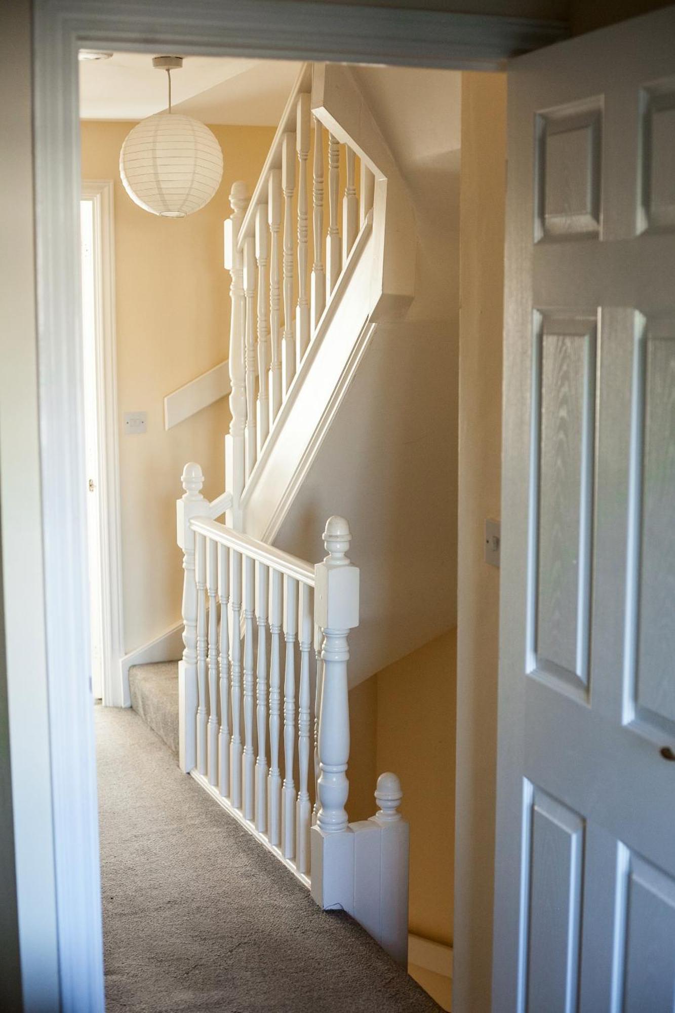 Avril Warwickshire Home Stay Nuneaton Ngoại thất bức ảnh