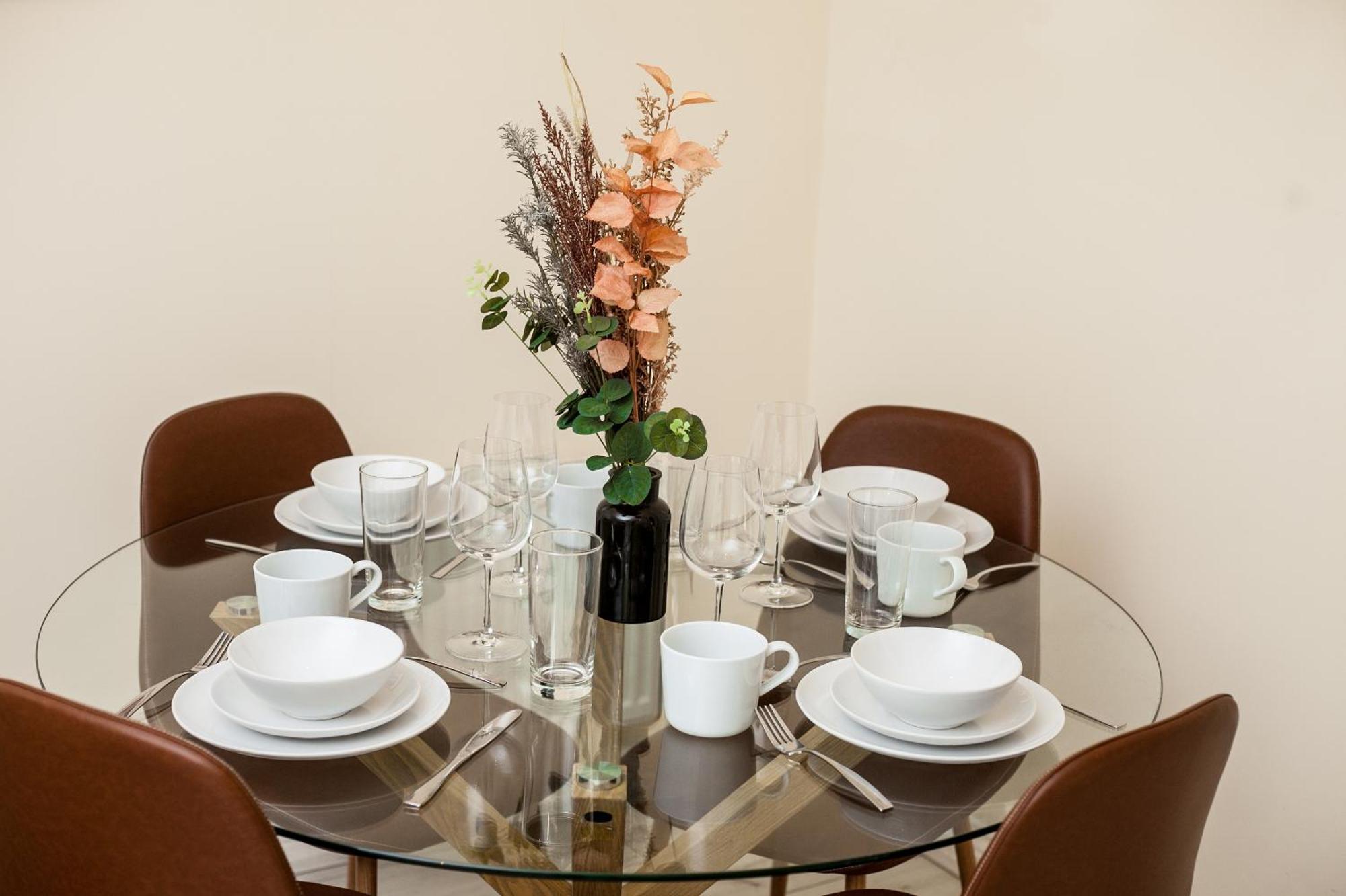 Avril Warwickshire Home Stay Nuneaton Ngoại thất bức ảnh